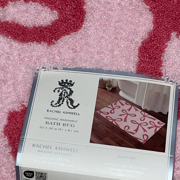 Pink Ribbon bow Rug - Picture 3 of 3